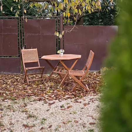 Holiday home Slovakia; Space, Tranquility And Plenty Of Opportunities! Be Welcome In Strawberry House! Brzotin