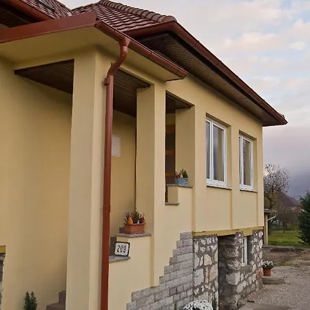 Slovakia; Space, Tranquility And Plenty Of Opportunities! Be Welcome In Strawberry House! Hébergement de vacances *